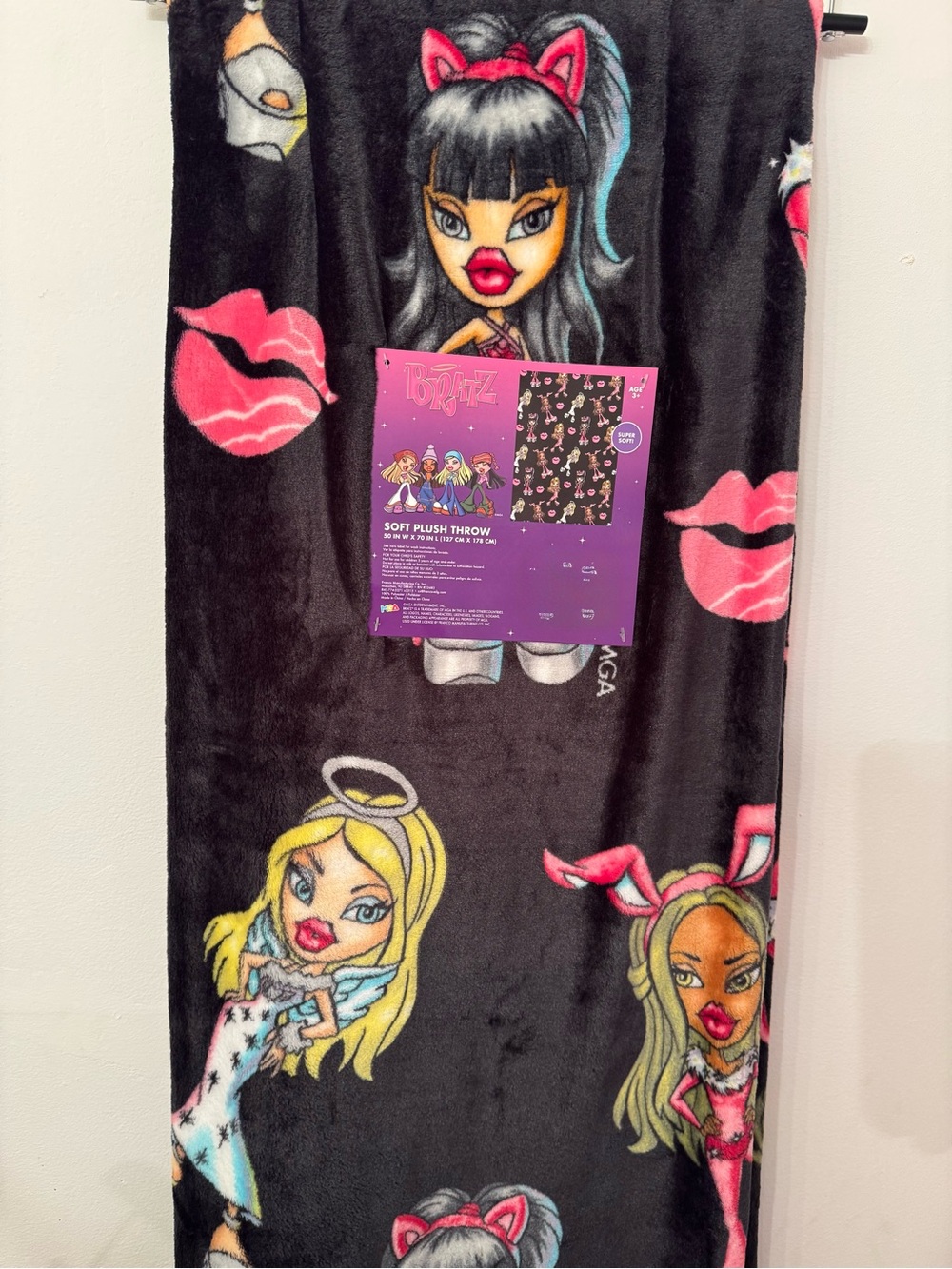 Bratz Halloween Throw Blanket